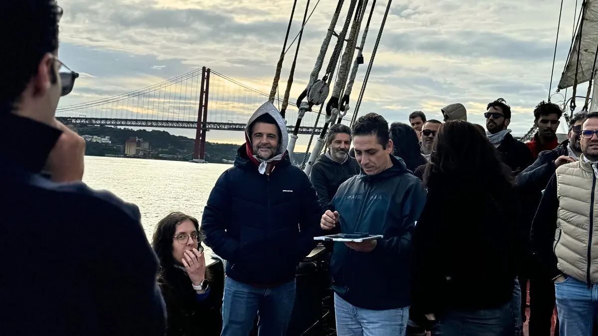 Evento corporativo realizado a bordo do ilustre Leão Holandês (1910) em Lisboa